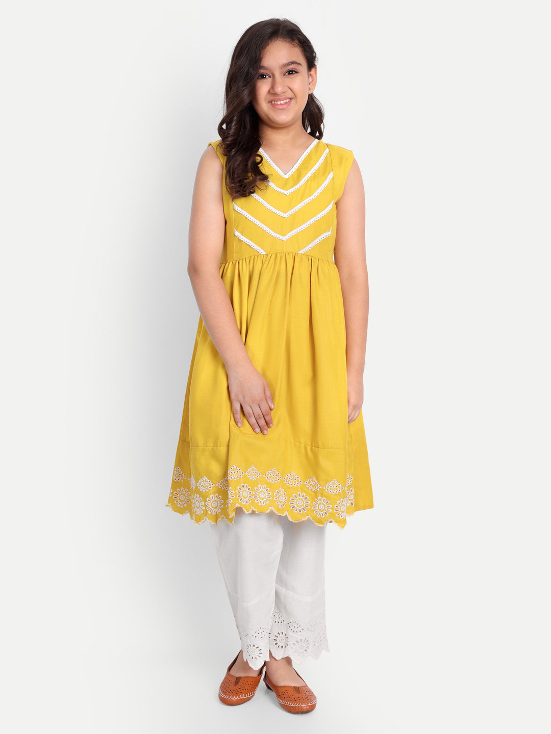 MODISH COUTURE Lace work Kurta & Plazzo(Mustard)