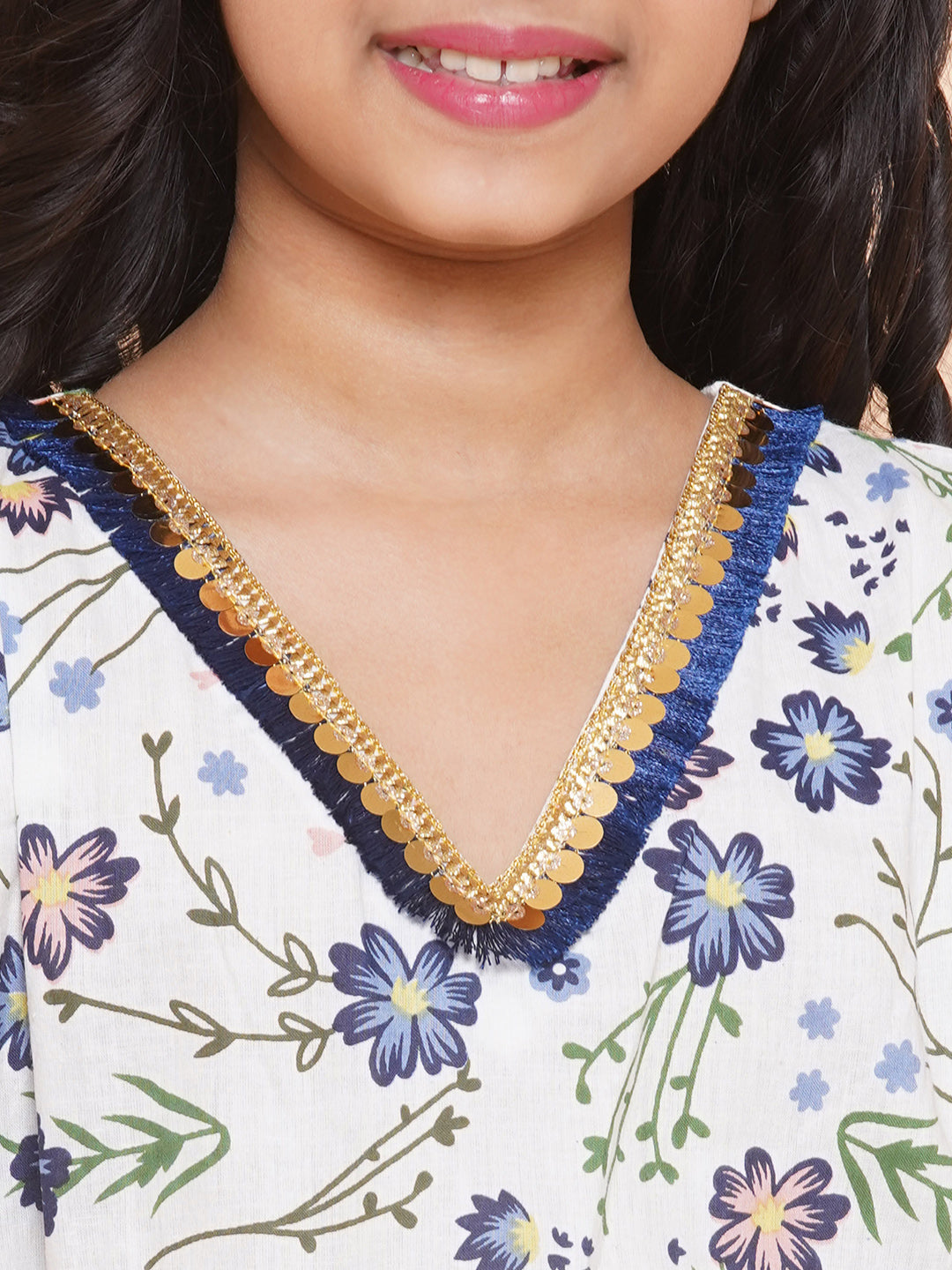 MODISH COUTURE Printed Kurta & Salwar Set(White & Blue)