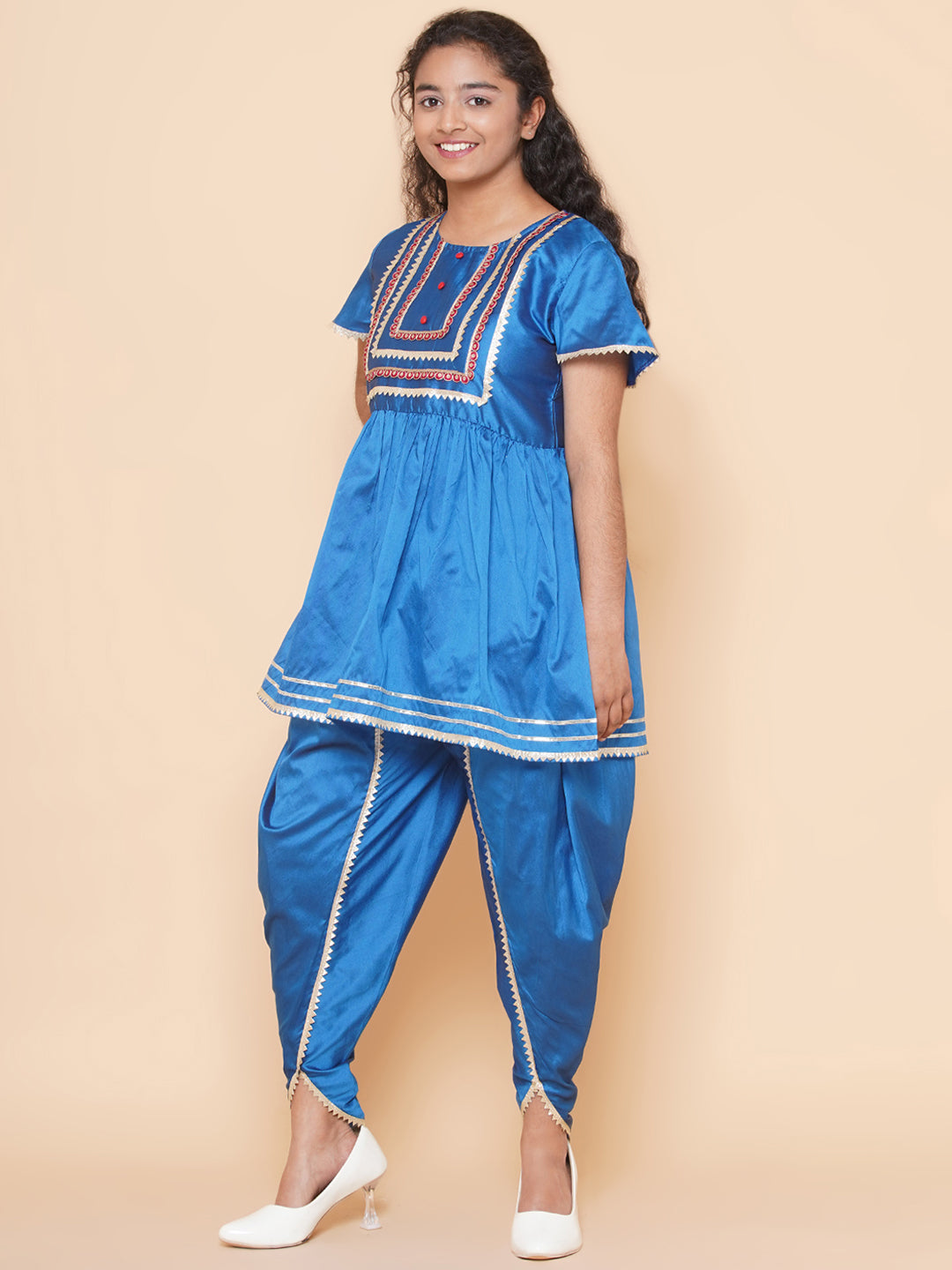 MODISH COUTURE Kid's Girl Stylish Fashionable Self Design Kurta & Tulip Pant Set (Teal)