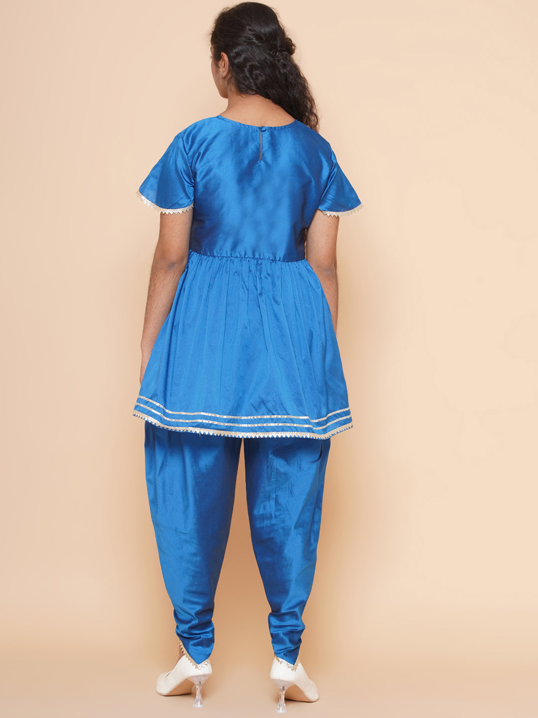 MODISH COUTURE Kid's Girl Stylish Fashionable Self Design Kurta & Tulip Pant Set (Teal)
