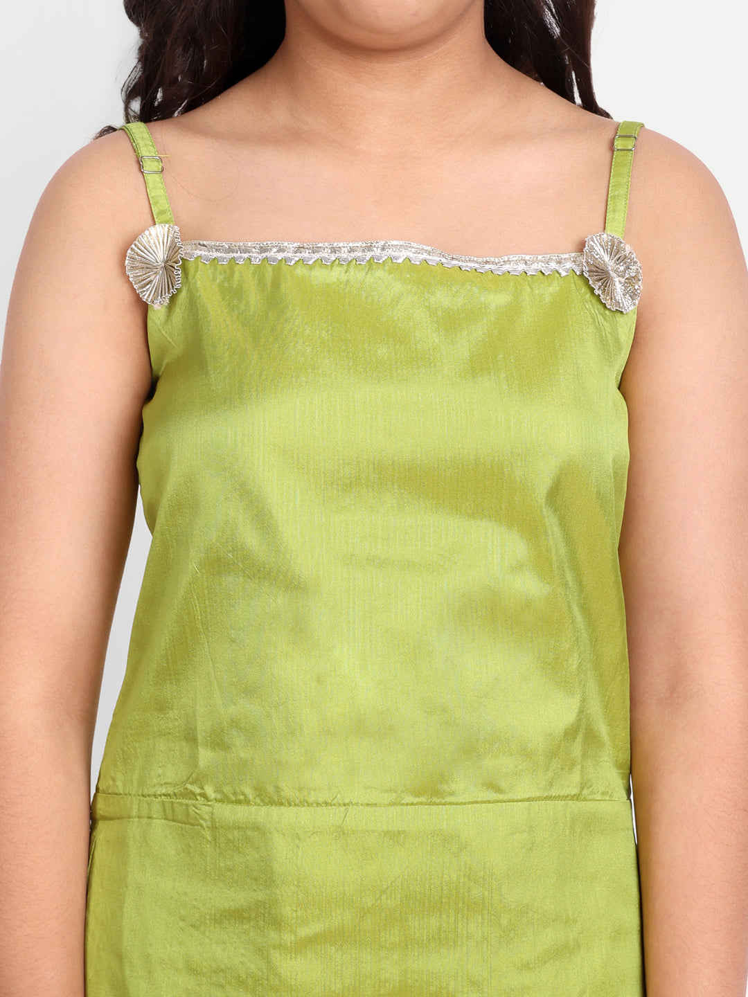 MODISH COUTURE Embellished Kurta & Plazzo (Green)