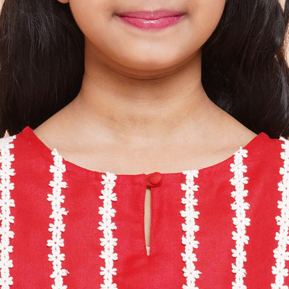 Girls Solid Straight Kurta Set(Red)