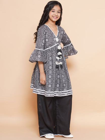 MODISH COUTURE Printed Kurta & Palazzo Set(Black)