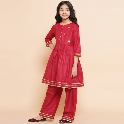 Girls Pleated Anarkali Kurta Set(Mehroon)