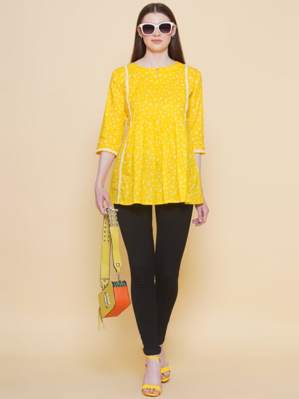 Modish couture Floral Print A-Line Pure Cotton Top