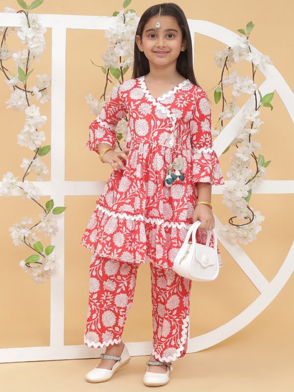 Modish couture Embellished Kurta & Plazzo