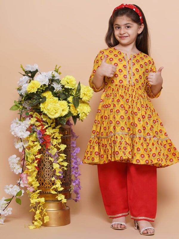 Girls Floral Print Kurta Set