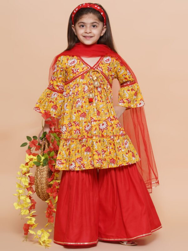 Kids Floral Kurta Set With Dupatta