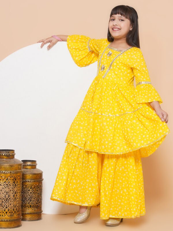 Modish couture Printed Kurta & Garara