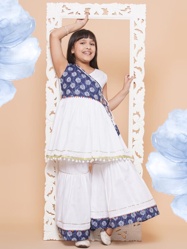 Modish couture Printed Kurta & Garara