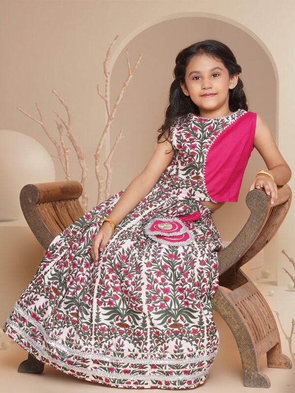 Modish couture Self Design Lehenga & Top