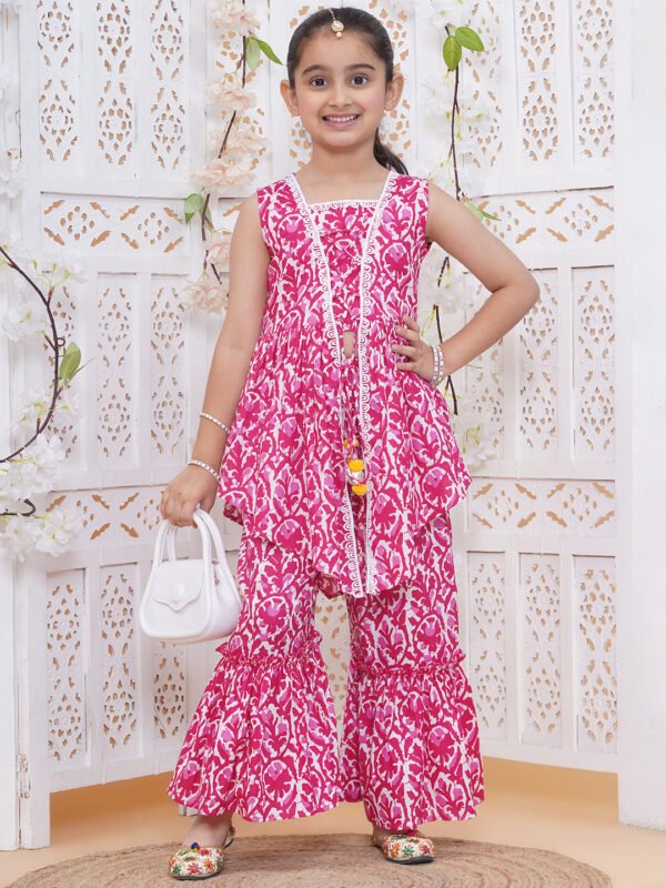 Modish couture Printed Kurta & Plazzo