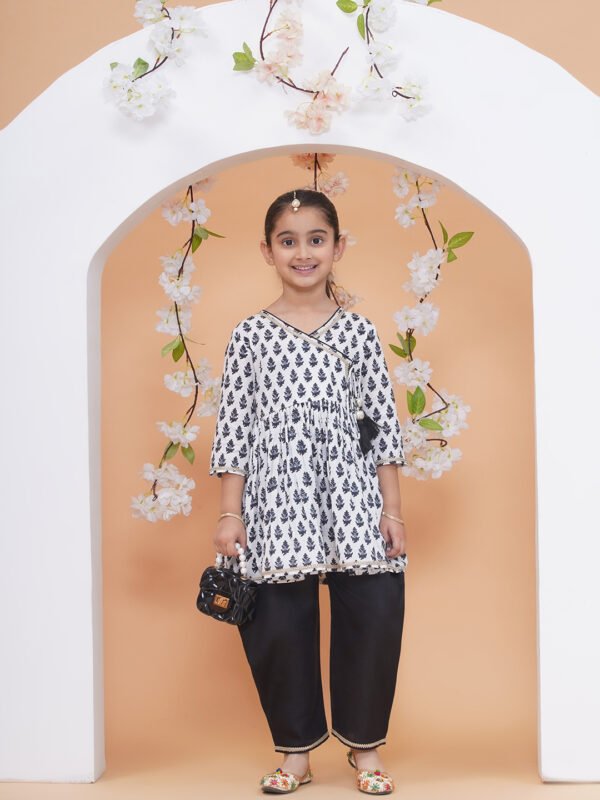 Modish couture Printed Kurta & Salwar