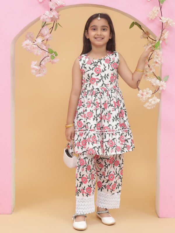 Modish couture Printed Kurta & Plazzo